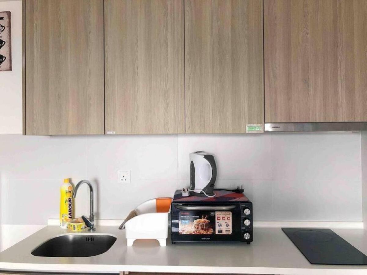 Tropicana 218 Macalister Netflix Unit By Blue Sky Holidays Джорджтаун Экстерьер фото