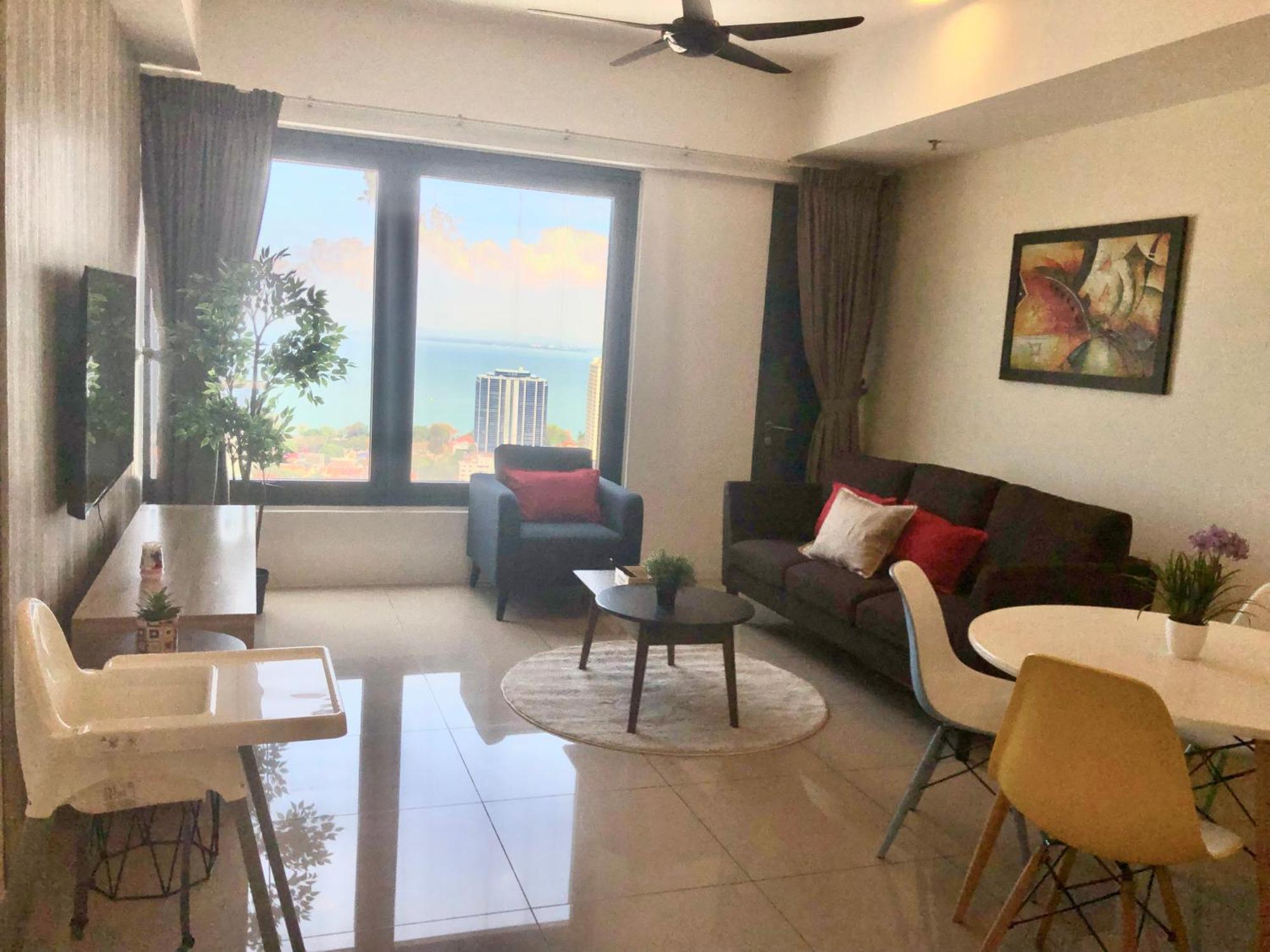 Tropicana 218 Macalister Netflix Unit By Blue Sky Holidays Джорджтаун Экстерьер фото